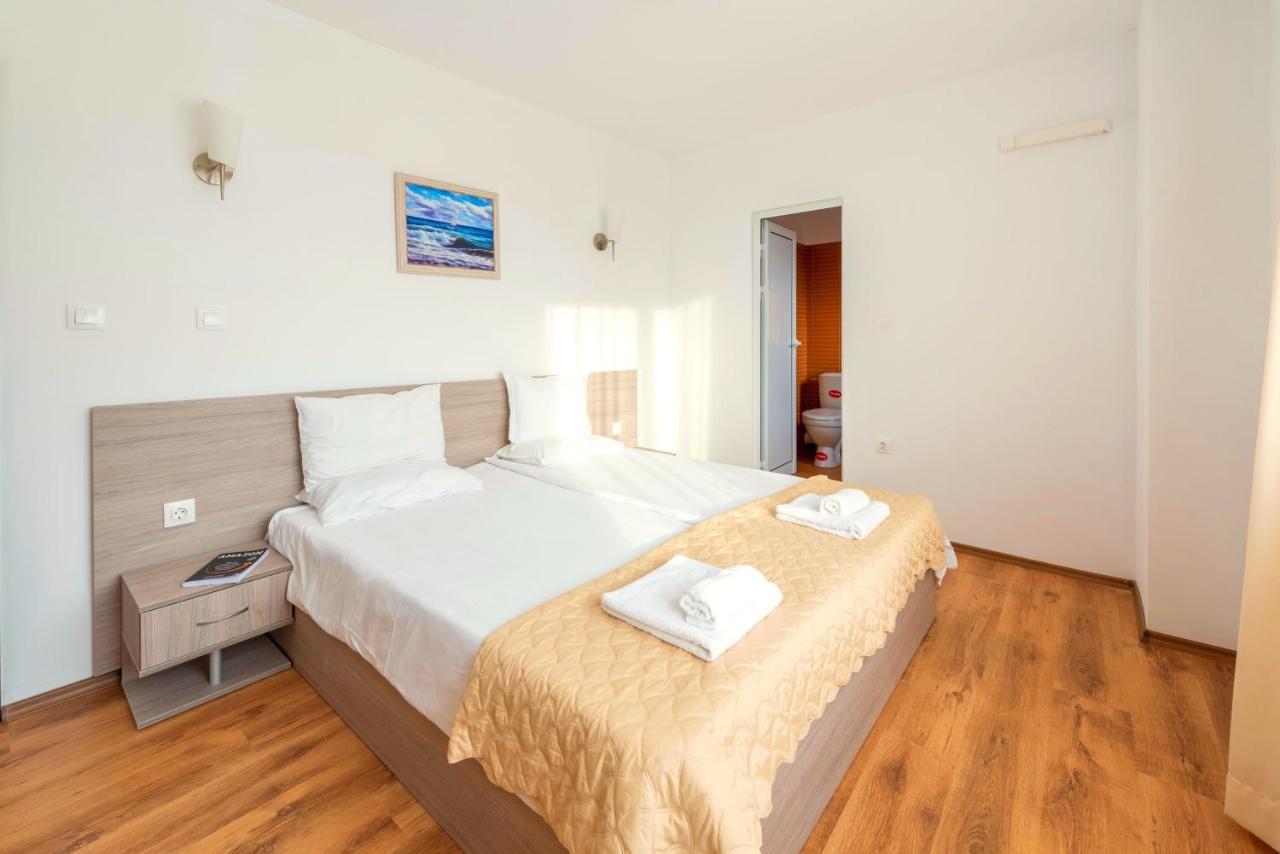 Boutique Wellness Hotel Ambrosia Chernomorets Exterior photo