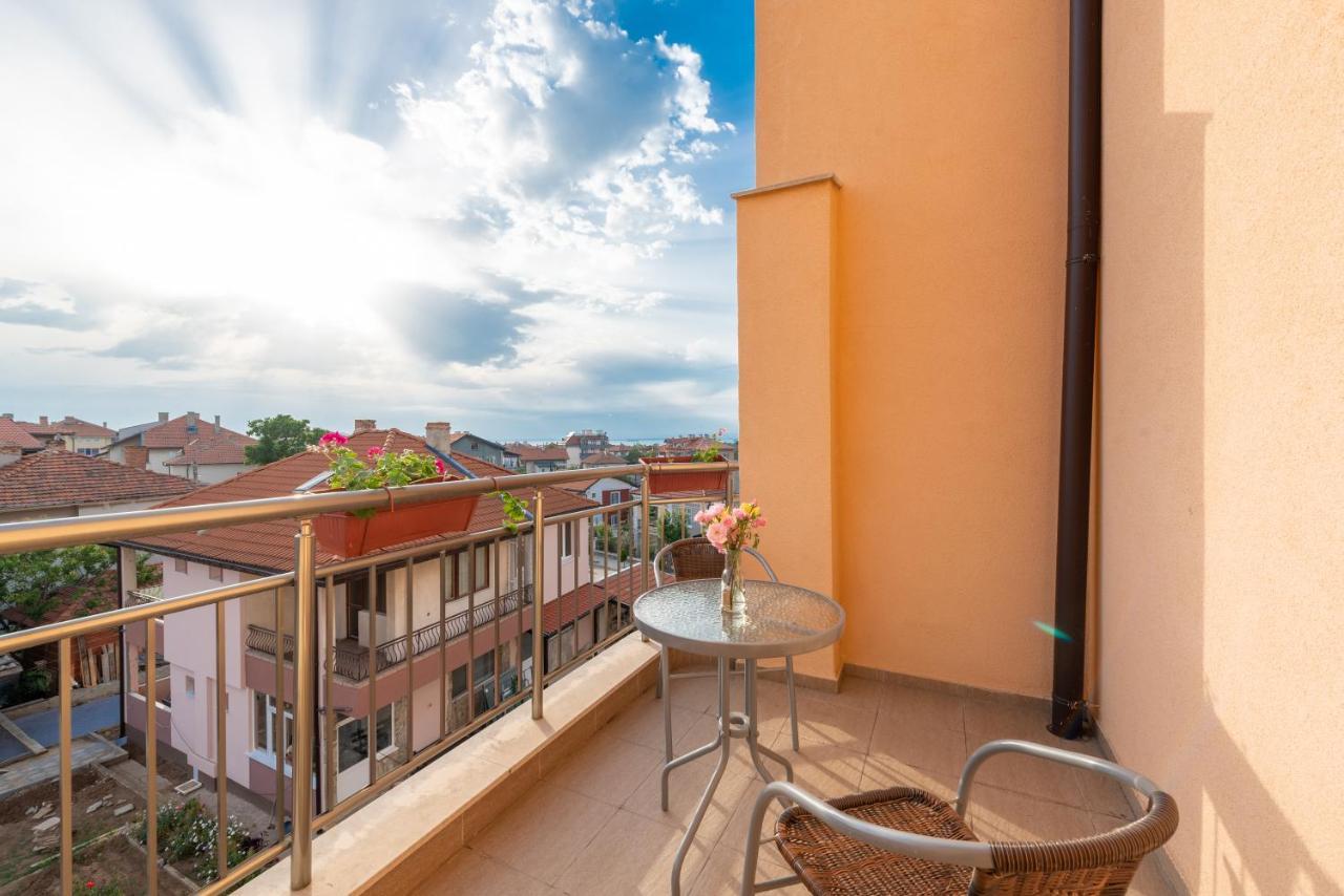 Boutique Wellness Hotel Ambrosia Chernomorets Exterior photo